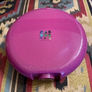 CABOODLES Round Make up Cosmetic CASE Compact Style Mirror Vintage Retro Purple